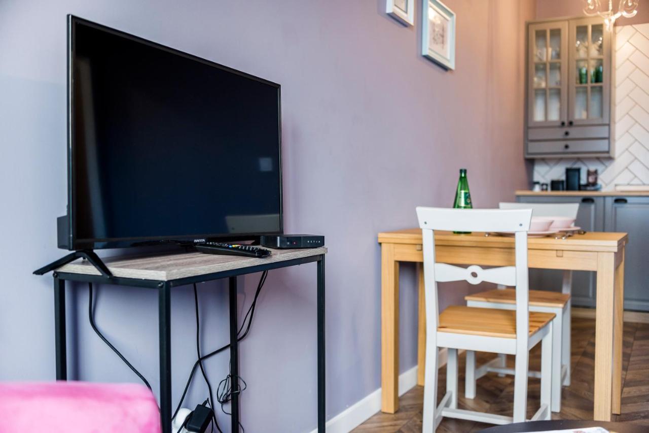 Apartament Z Ogrodkiem I Garazem Poznań Kültér fotó